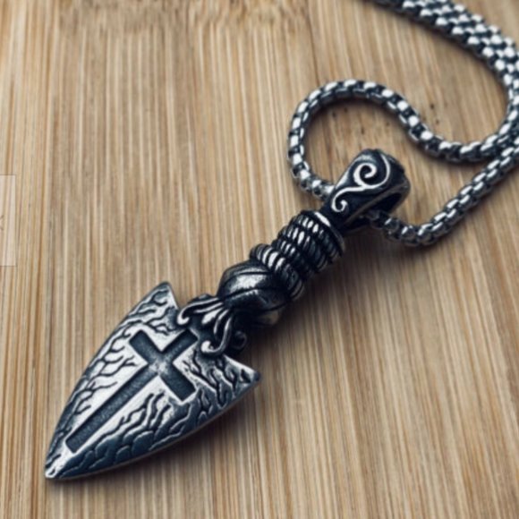 Stainless Steel Gothic Arrow Cross Arrowhead Pendant Necklace - Picture 3 of 5